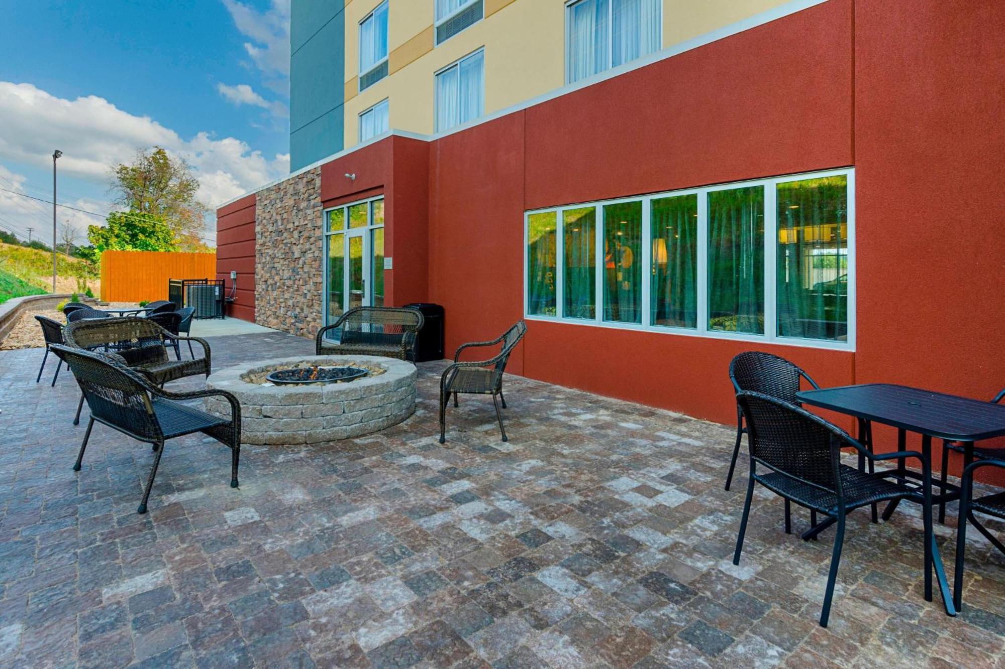 Fairfield & By Marriott 3*