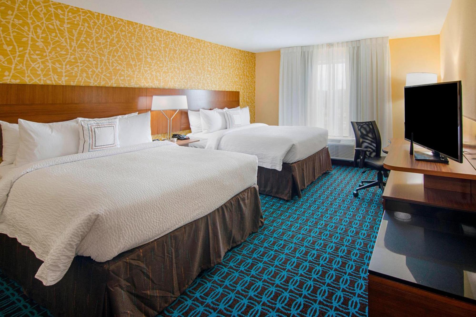 Fairfield & By Marriott Hotel 3*