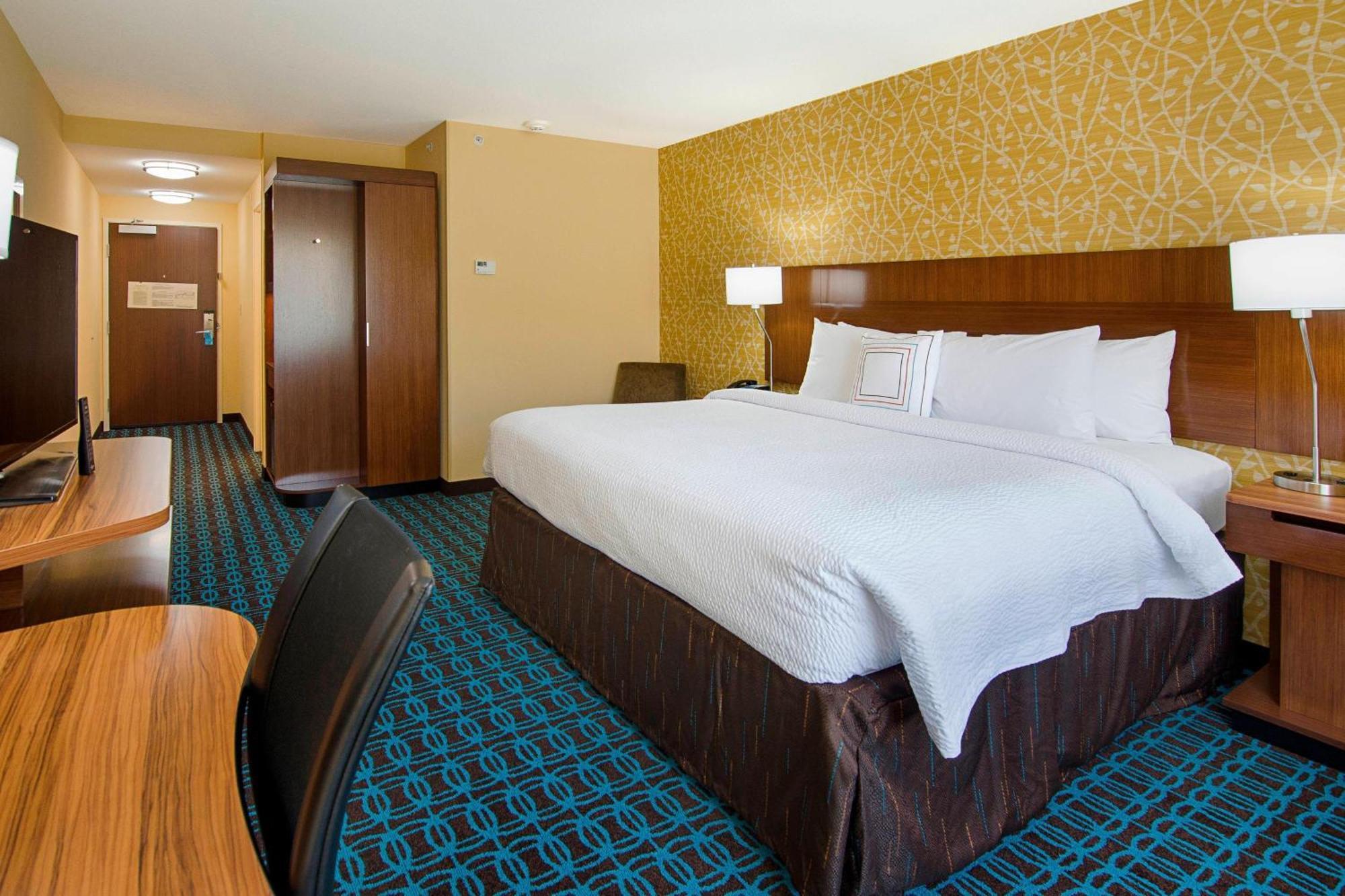 Fairfield & By Marriott Hotel