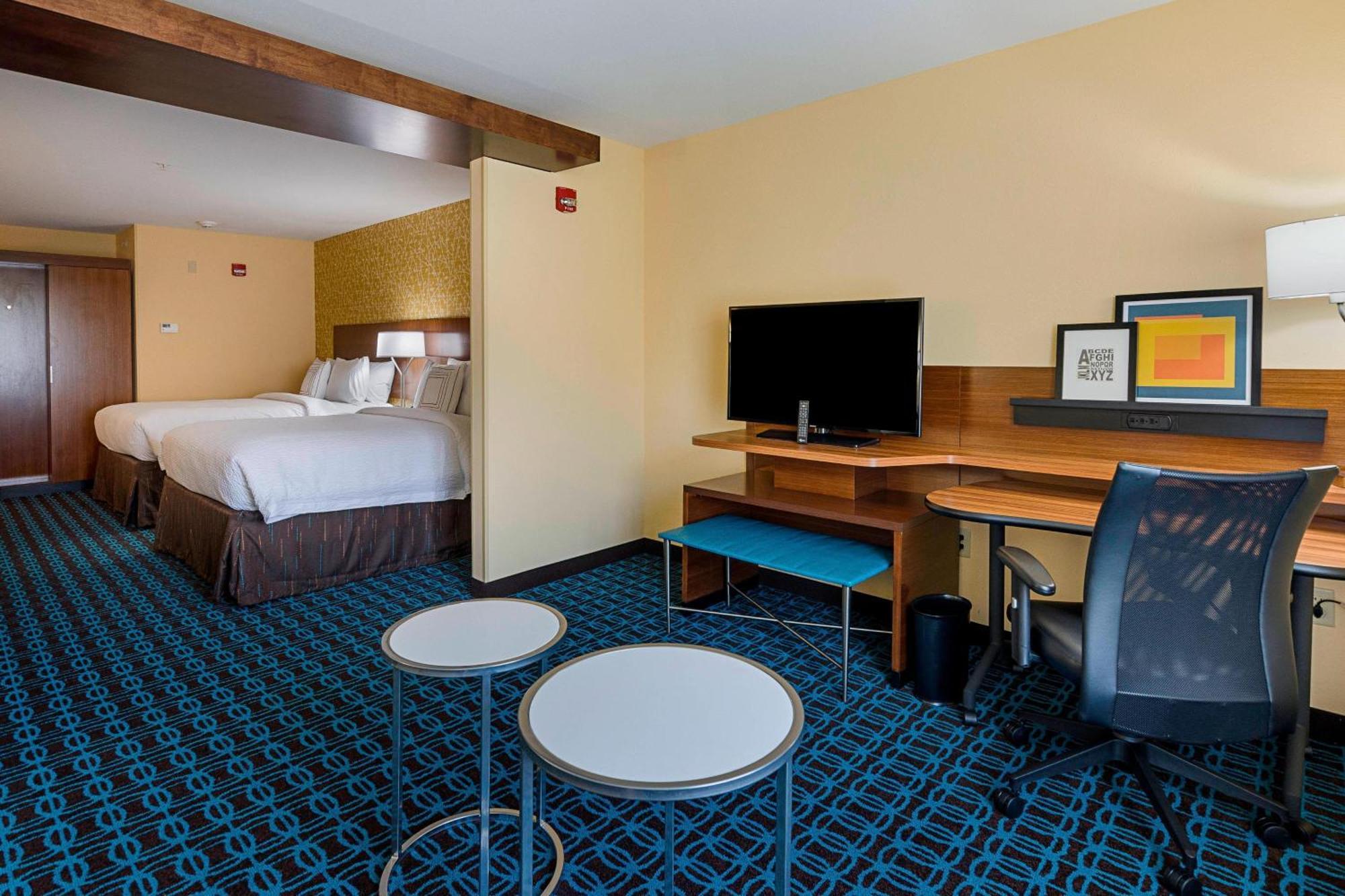 Hotel Fairfield & By Marriott 3*